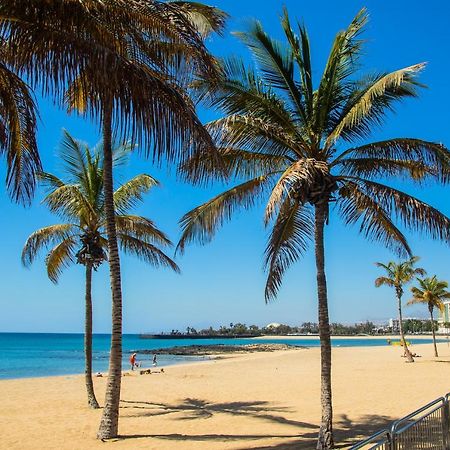 아리시페 Casa Juana A 50 Metros La Playa Del Reducto Y Wifi Free 빌라 외부 사진