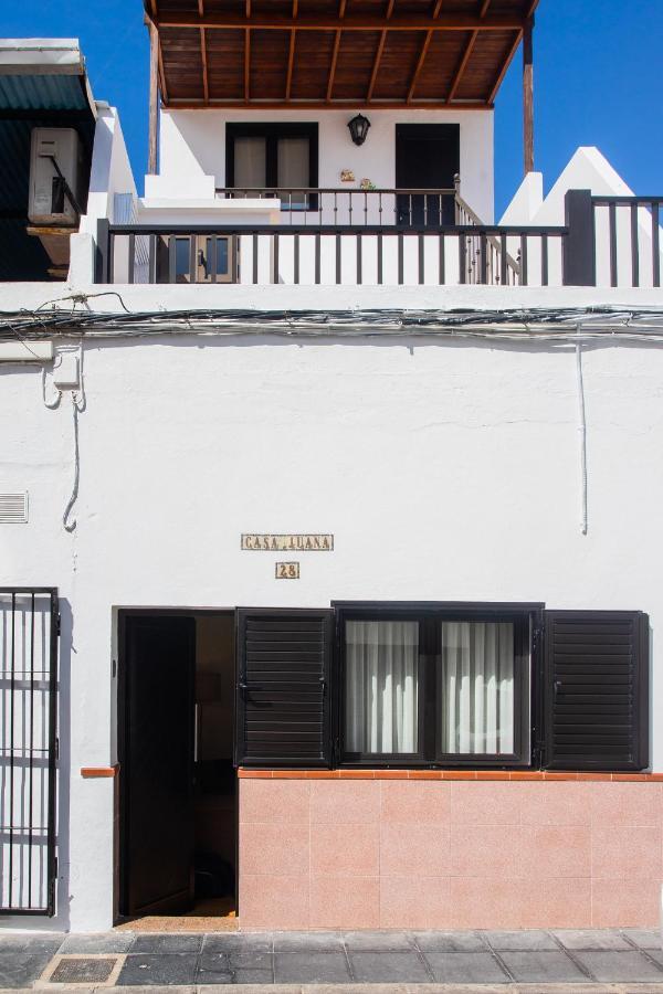 아리시페 Casa Juana A 50 Metros La Playa Del Reducto Y Wifi Free 빌라 외부 사진